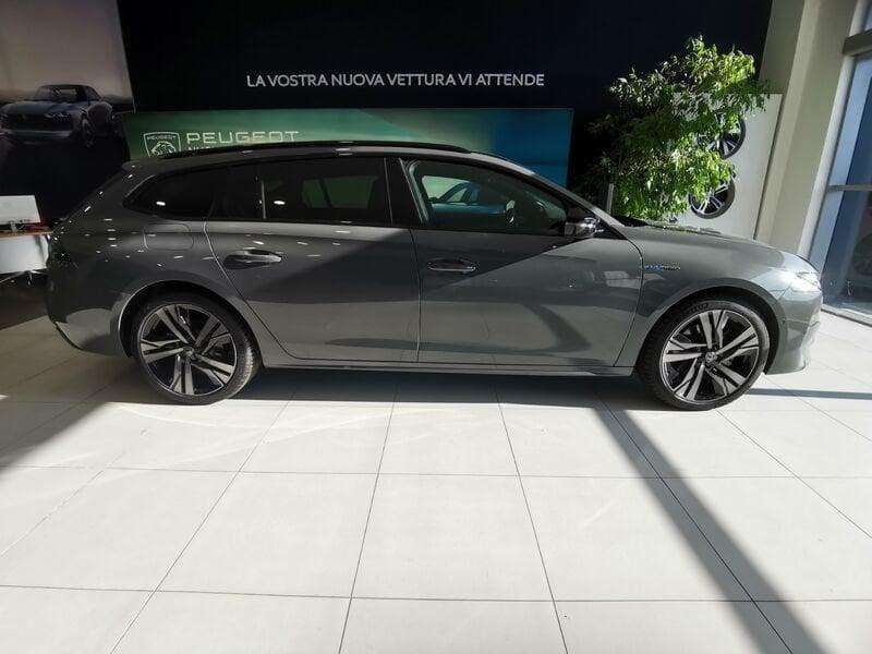 Peugeot 508 Plug-in Hybrid 225 e-EAT8 SW Allure