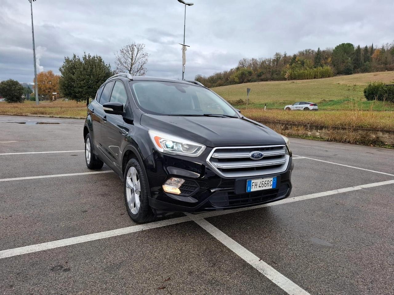 Ford Kuga 2.0 TDCI 150 CV S&S 4WD Powershift Titanium