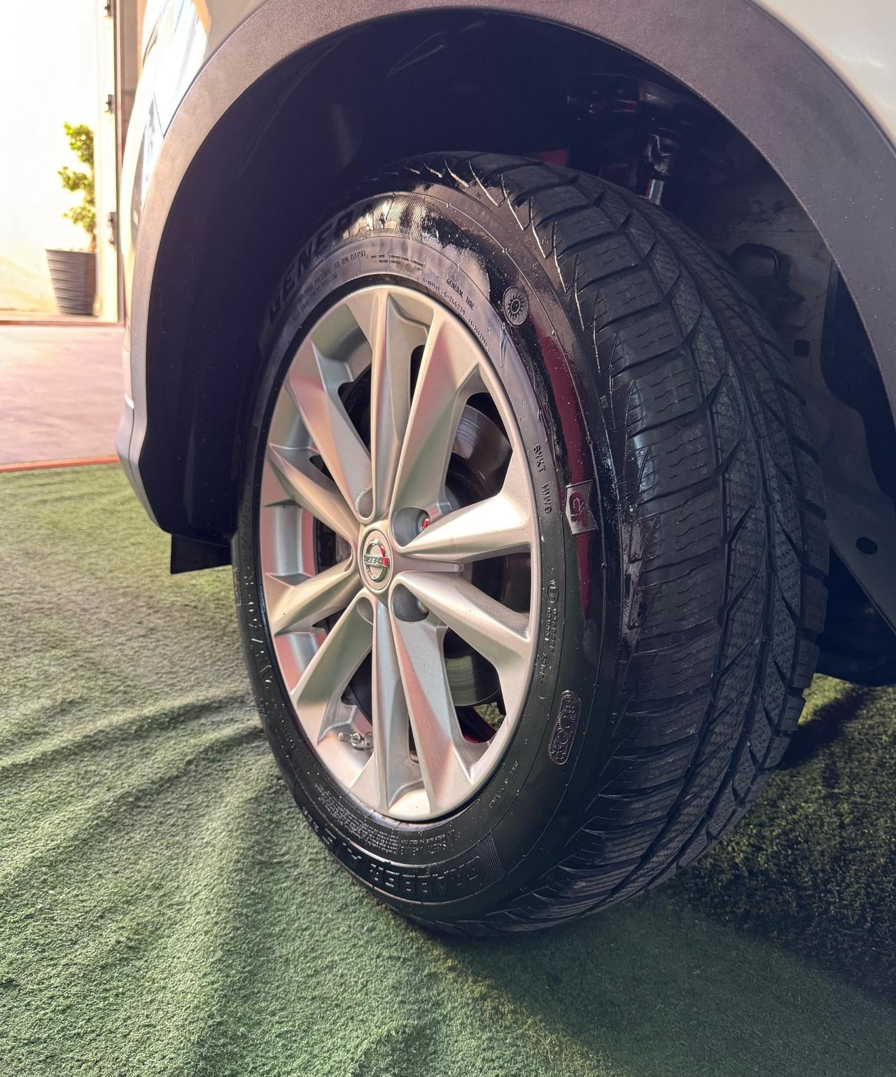 Nissan Qashqai 1.5 dCi 110 CV Tekna , telecamera ,Nav ,Cerchi 17