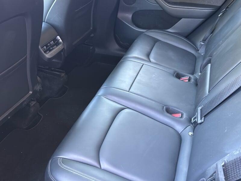 Tesla Model Y 75 kWh Dual Motor Long Range 4WD aut.