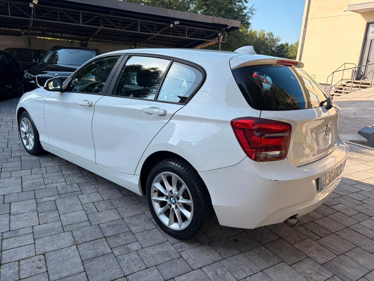 Bmw 114 114i 5p. Urban NEOPATENTATI