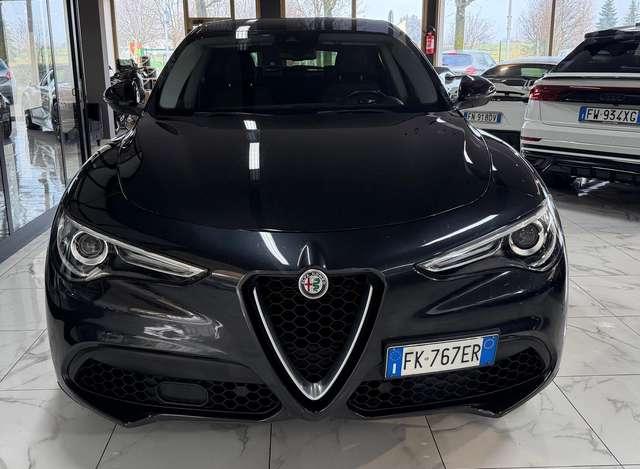 Alfa Romeo Stelvio Benzina 280Cv Tagliandi certificati