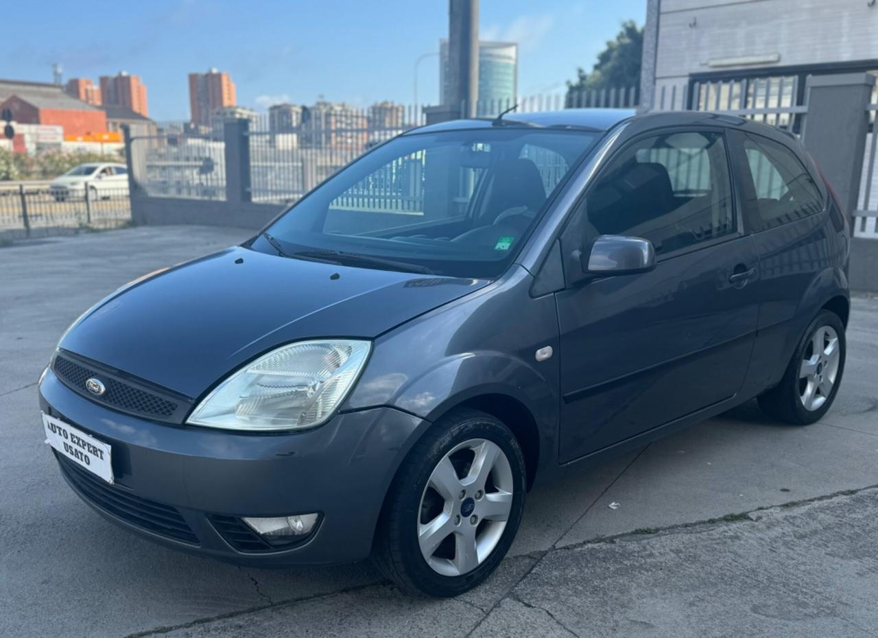 Ford Fiesta 1.4 TDCi 3p. Ghia 2005