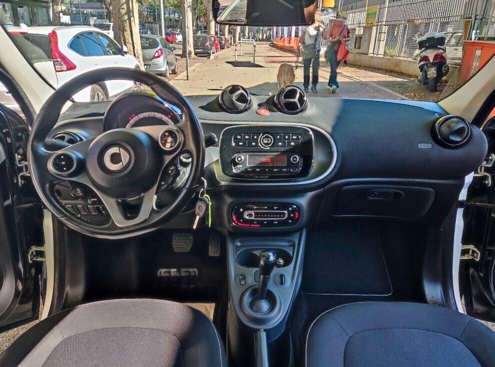 Smart ForFour 1.0 GPL AUTOMATICA NEOPATENTATI EURO 6