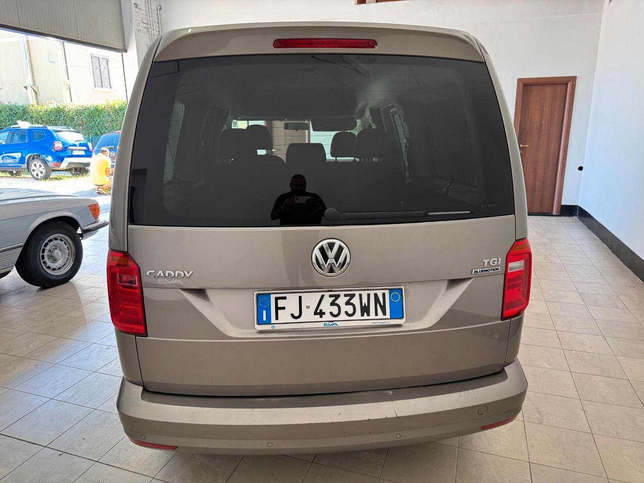 Volkswagen Caddy 2017 1.4 TGI Kombi Business Maxi 7 POSTI