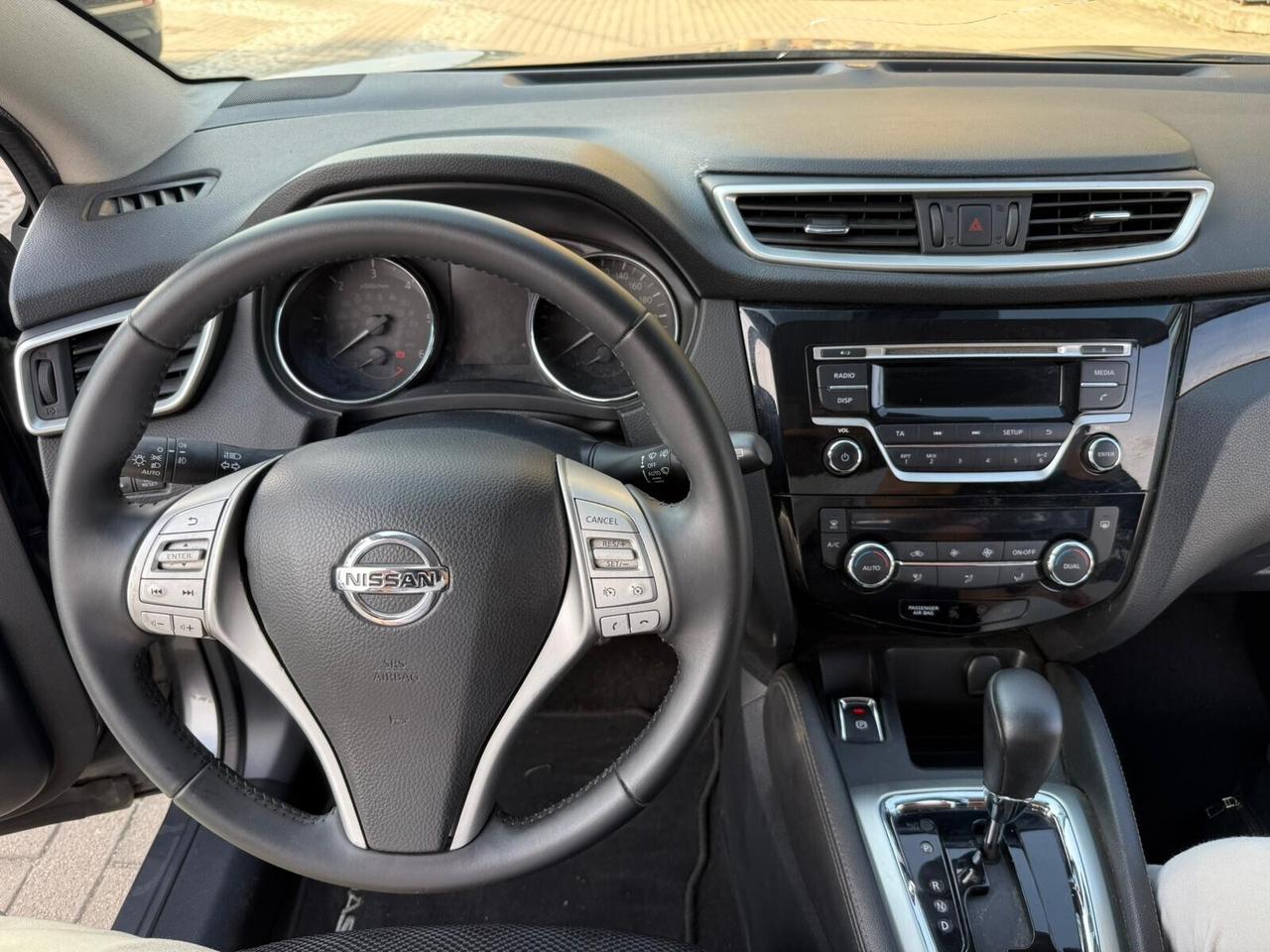 Nissan Qashqai 1.6 diesel automatica