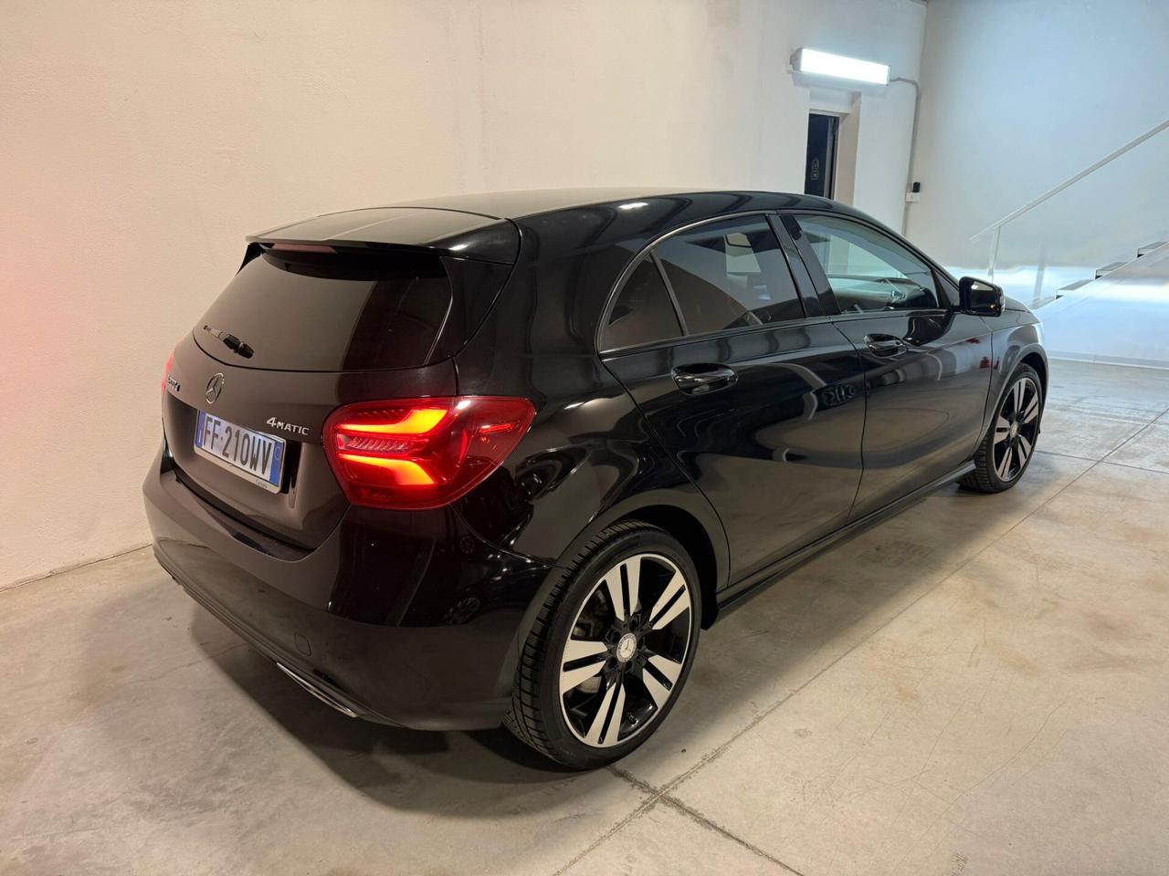 Mercedes-benz A 200 d Automatic 4Matic Premium