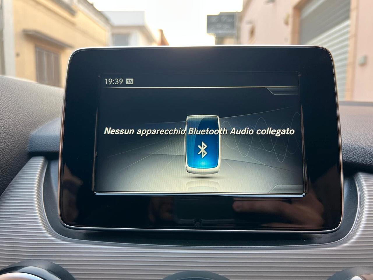 MERCEDES CLASSE B 160 1.5 SPORT 90CV NAVI CAM OK NEOPATENTATI ANNO 2016