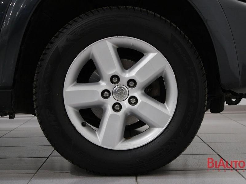 Toyota RAV4 2.0 D-4D SOL 5p