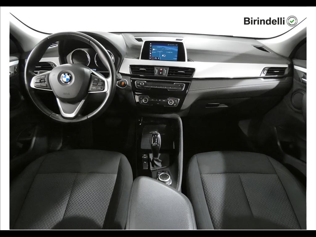 BMW X2 (F39) - X2 sDrive18d Business-X