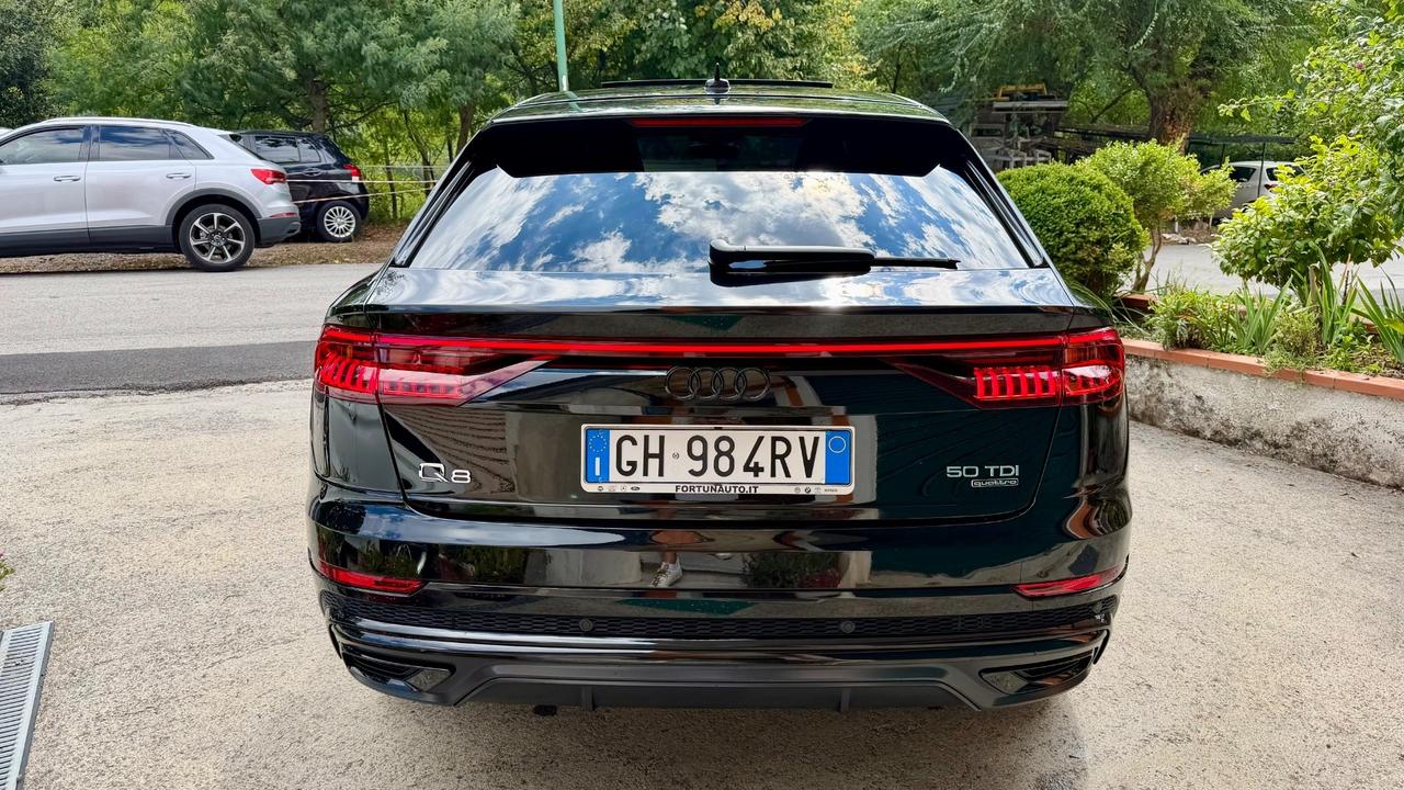 Audi Q8 50 TDI 286 CV quattro tiptronic Sport