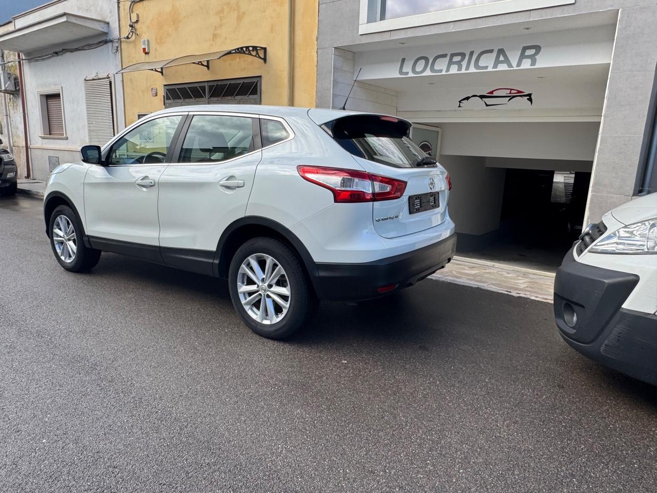 Nissan Qashqai 1.5 dCi Visia 110 cv manuale