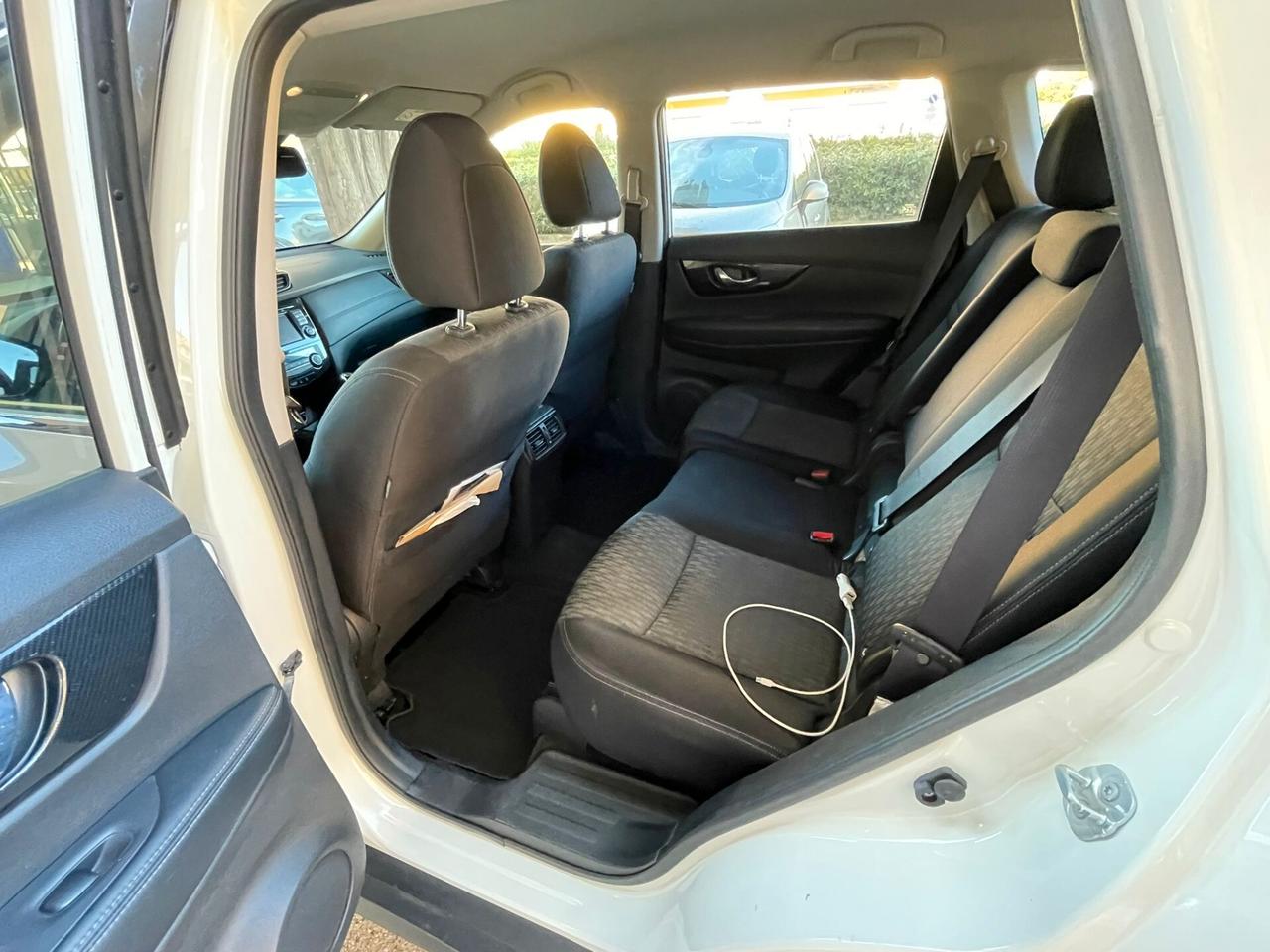 Nissan X-Trail 1.6 dCi 4WD Tekna