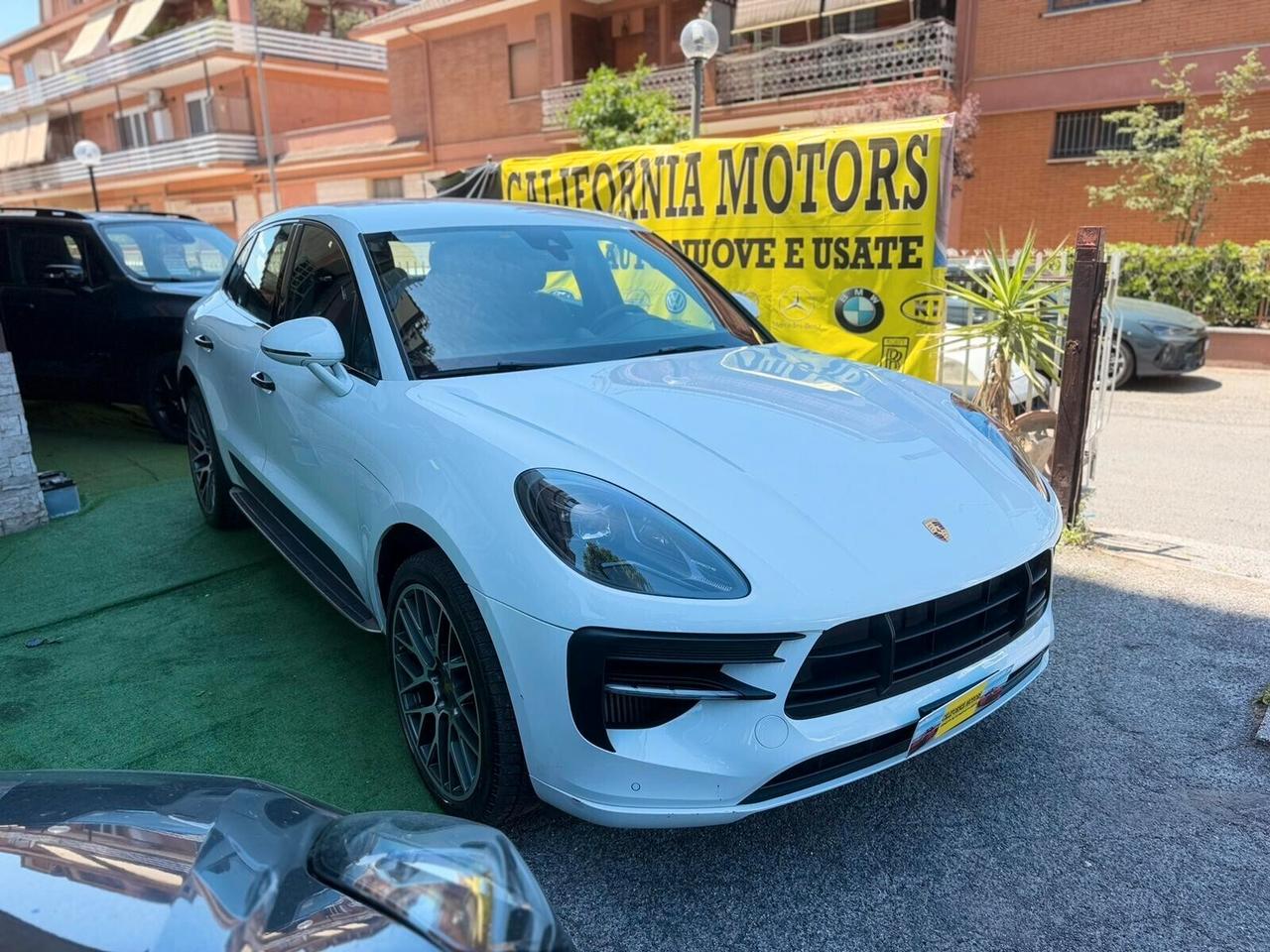 Porsche Macan 3.0 S benzina 353 cavalli pacchetto sport crono