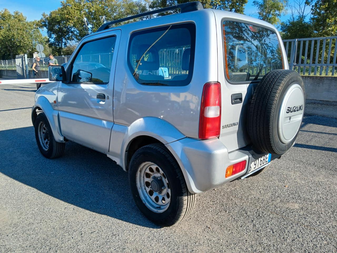 Suzuki Jimny 1.5 DDiS cat 4WD JLX