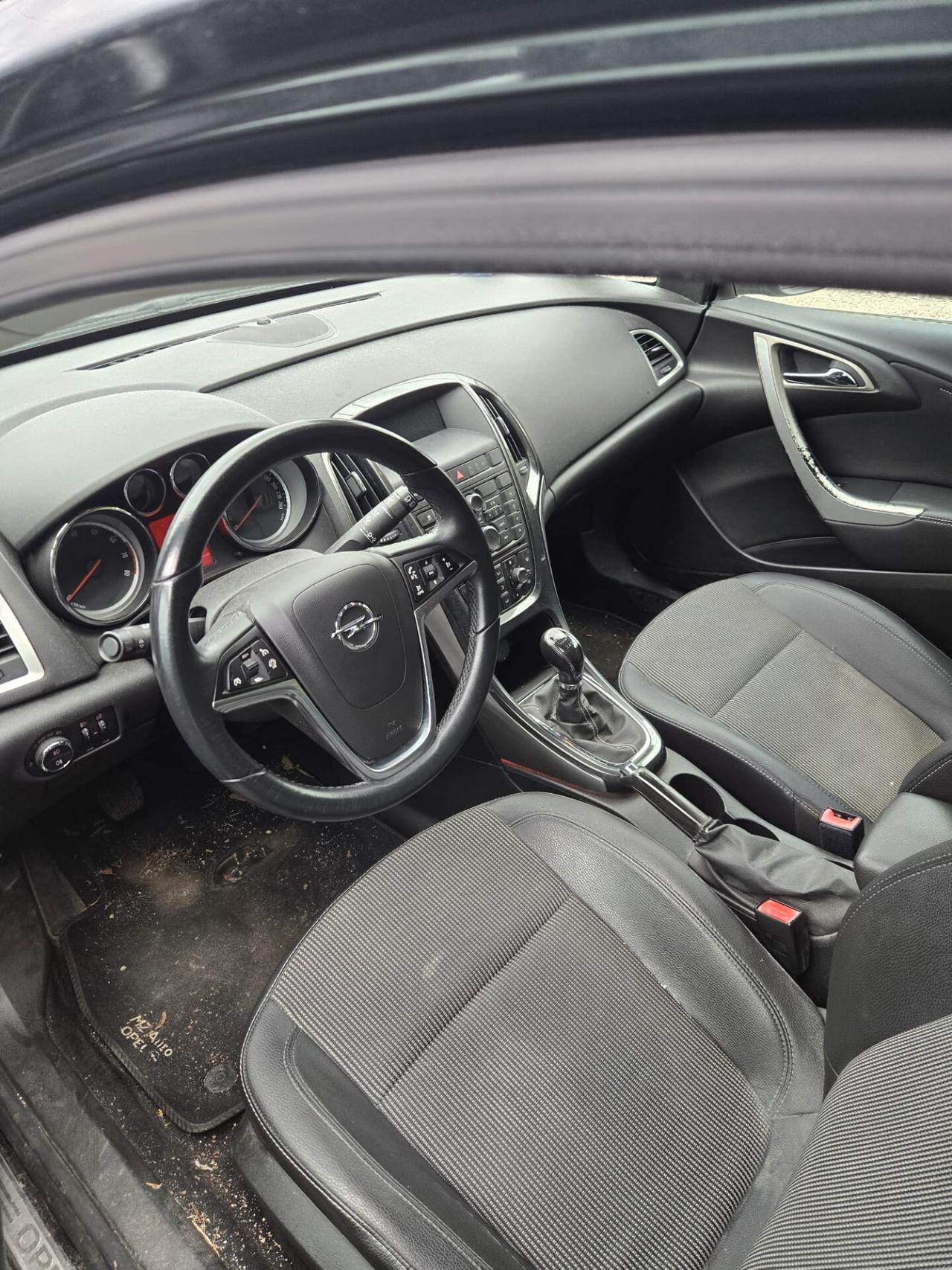 Opel Astra 1.4 Turbo 140CV Sports Tourer GPL Tech Cosmo