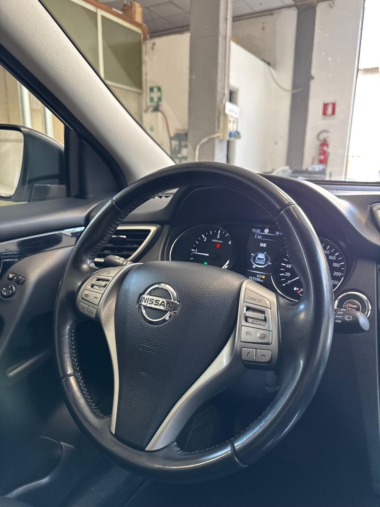 Nissan Qashqai 1.5 dCi Tekna