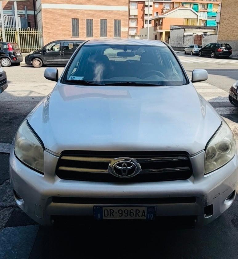 Toyota RAV 4 RAV4 Crossover 2.2 D-4D 130 CV