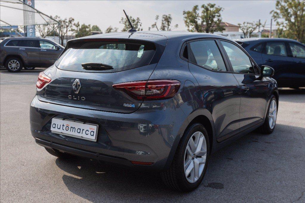 RENAULT Clio 1.6 E-Tech hybrid Zen 140cv auto my21 del 2022