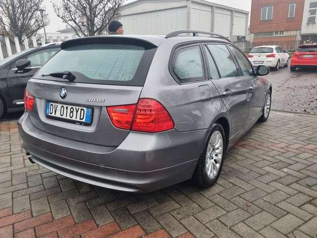 BMW 318 318d Touring 2.0 Attiva 143cv FL