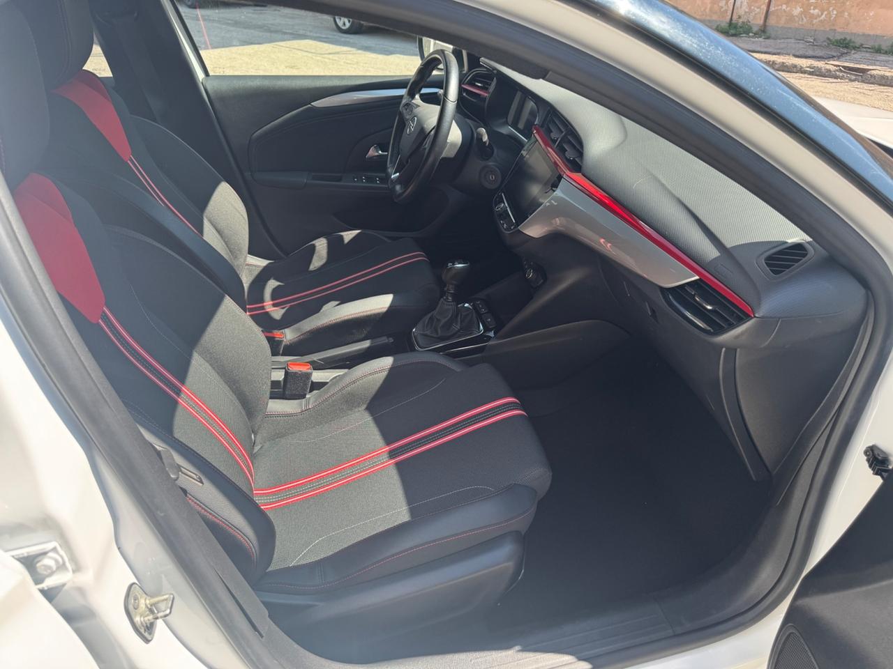 Opel Corsa 1.2 100 CV GS Line