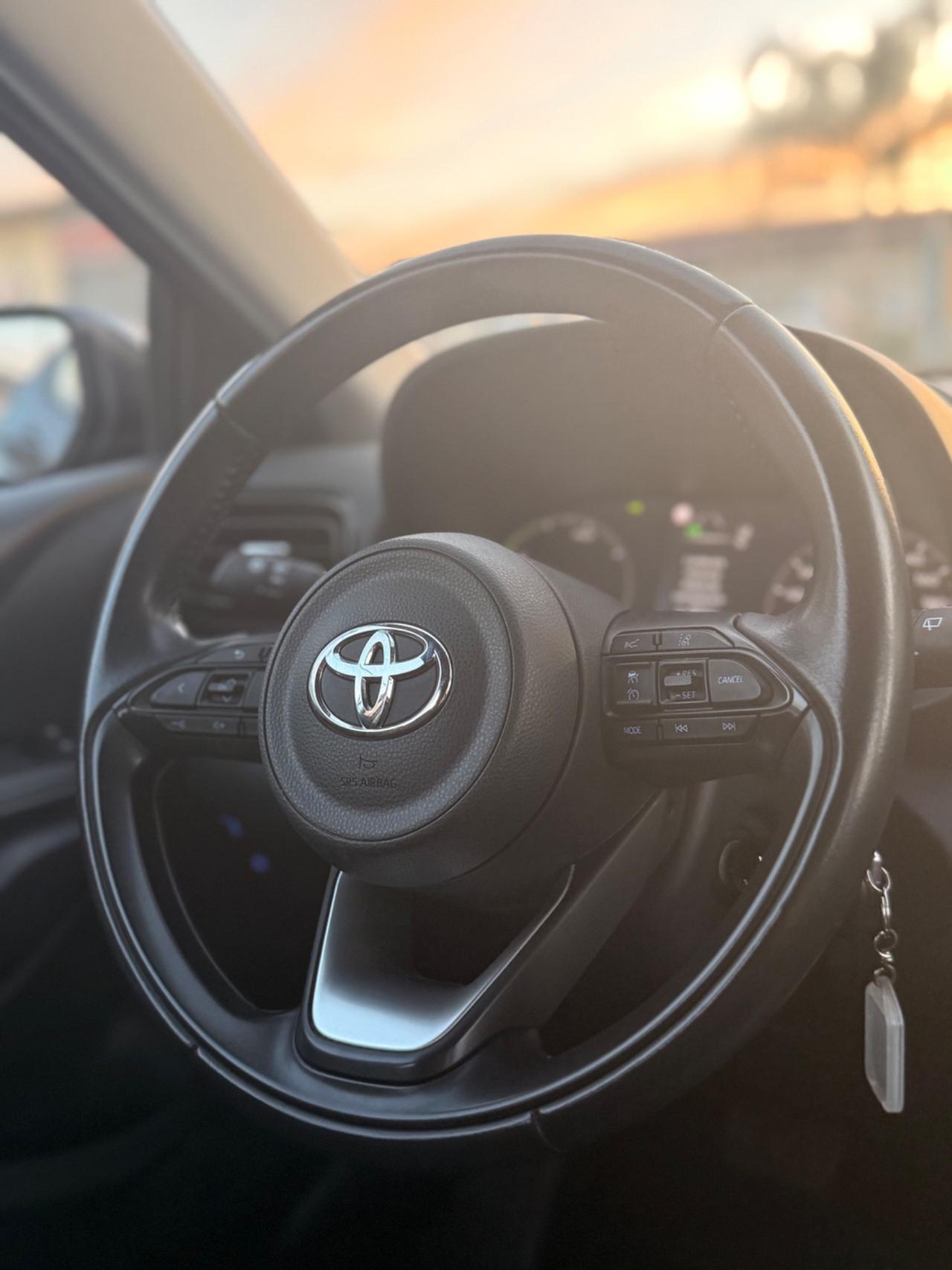 Toyota Yaris 1.5 Hybrid 115cv automatica