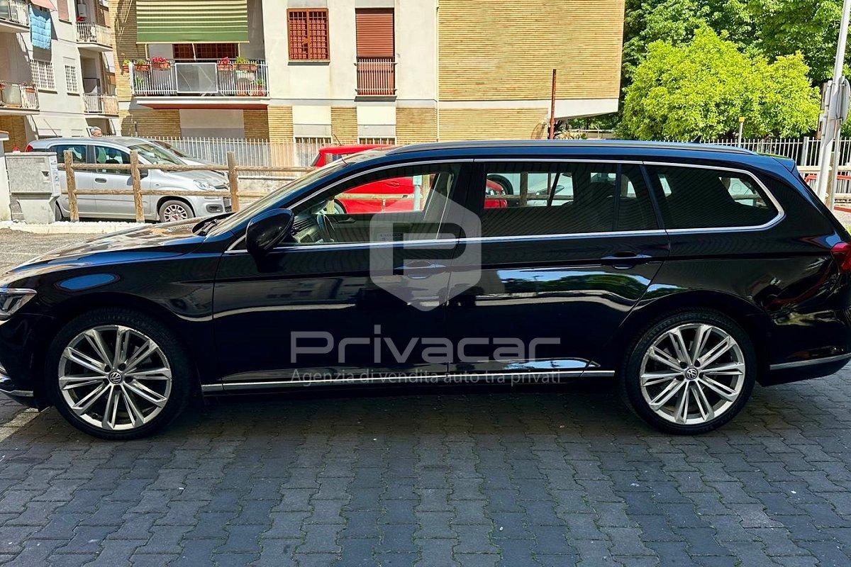 VOLKSWAGEN Passat Variant 2.0 TDI DSG Executive BlueMotion Tech.