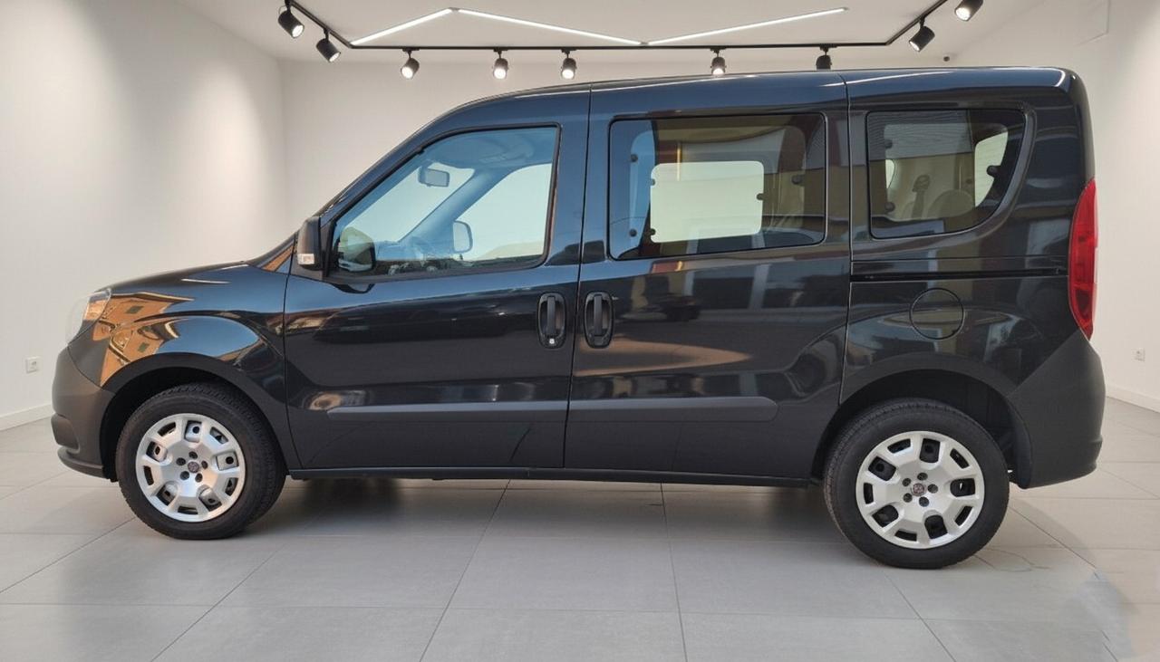Fiat Doblo 1.4 T-JET METANO 7 POSTI