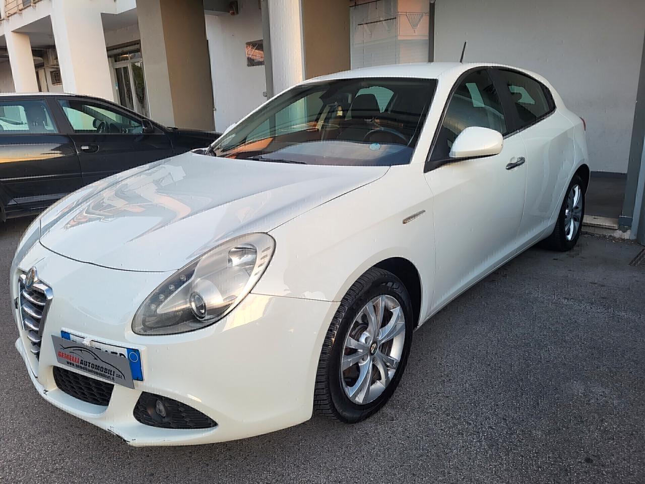 Alfa Romeo Giulietta 1.6 JTDm-2 105 CV Distinctive 05/2011