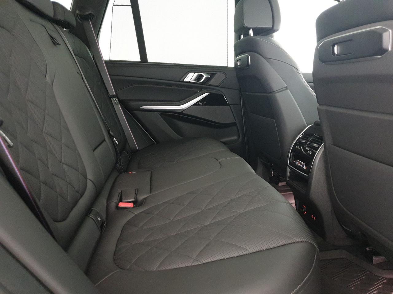 BMW X5 xdrive40d mhev 48v msport auto