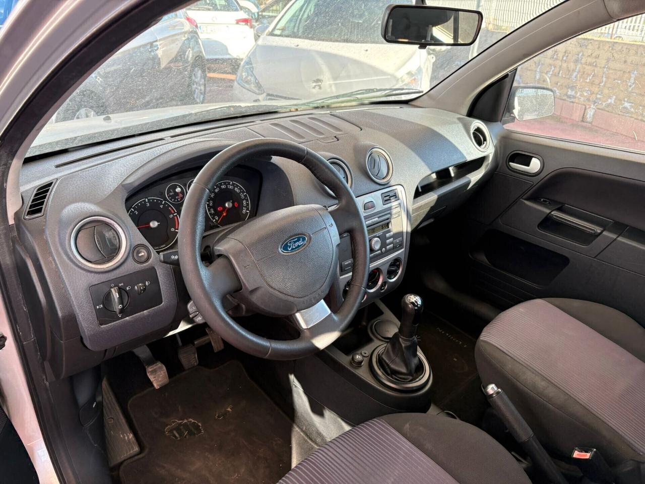 Ford Fusion 1.4 TDCi 5p. Collection