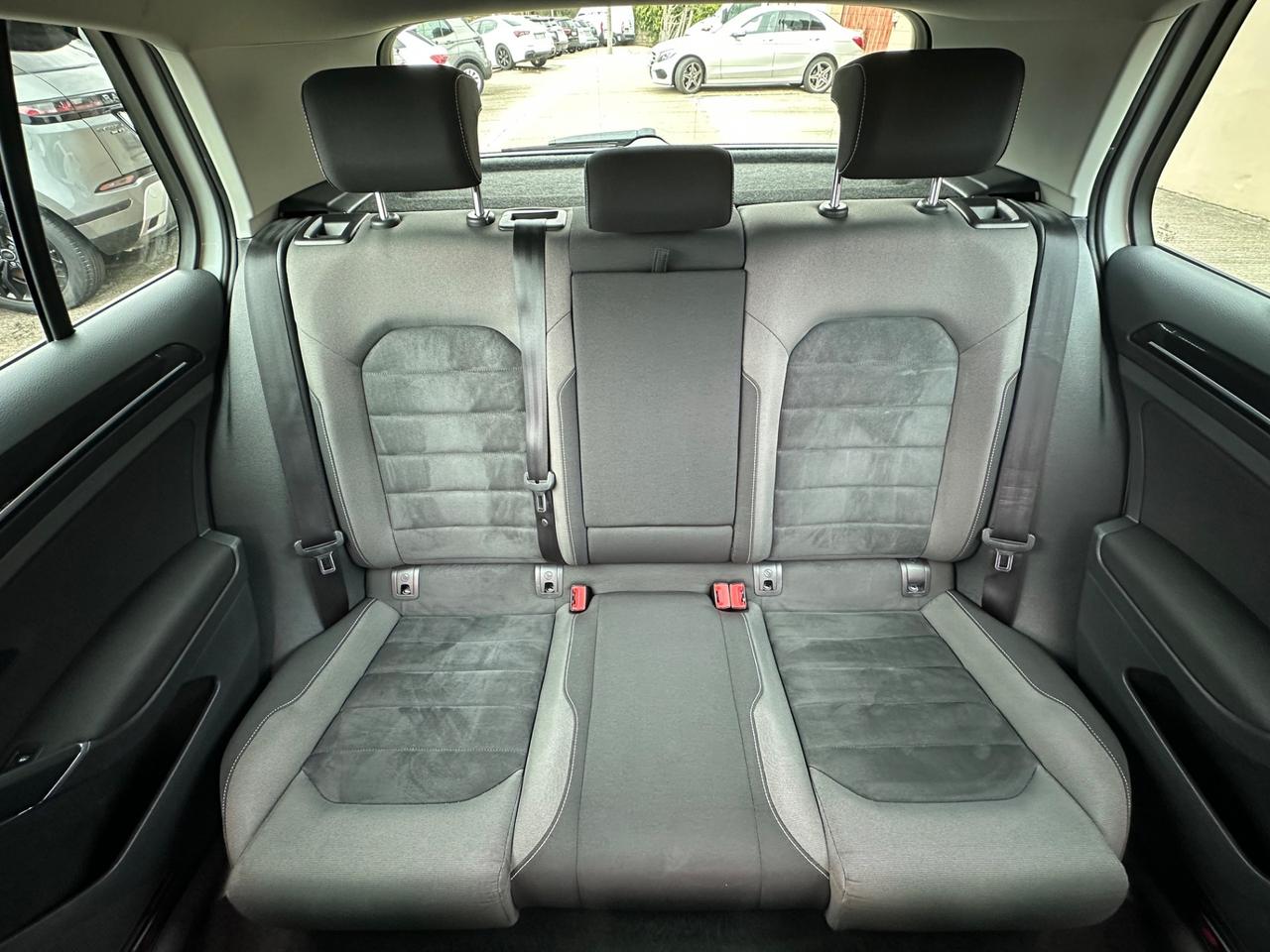 Volkswagen Golf 1.6 TDI 110 CV 5p. Highline BlueMotion Technology