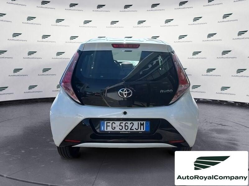Toyota Aygo 1.0 VVT-i x-play