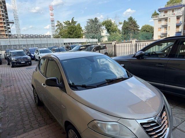 LANCIA Ypsilon 0.9 TwinAir 85 CV 5 porte S&S Platinum