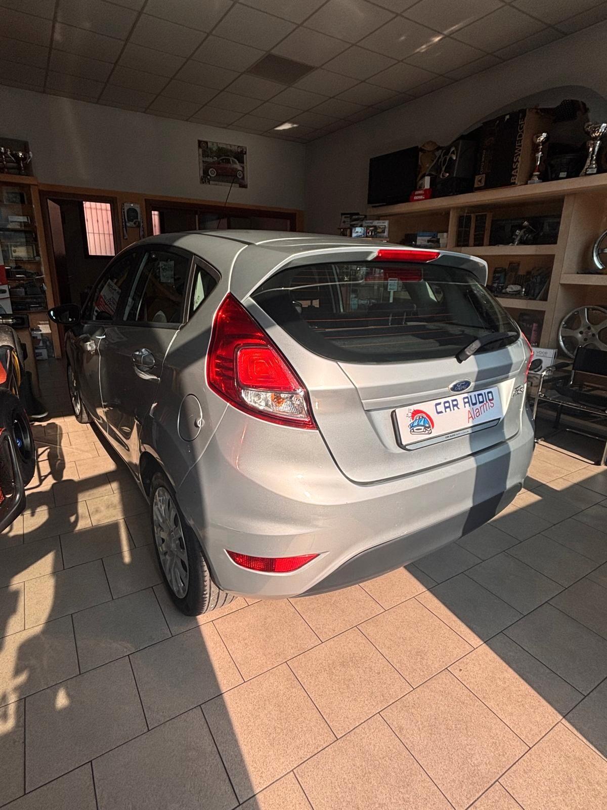 FORD FIESTA - NEOPATENTATI