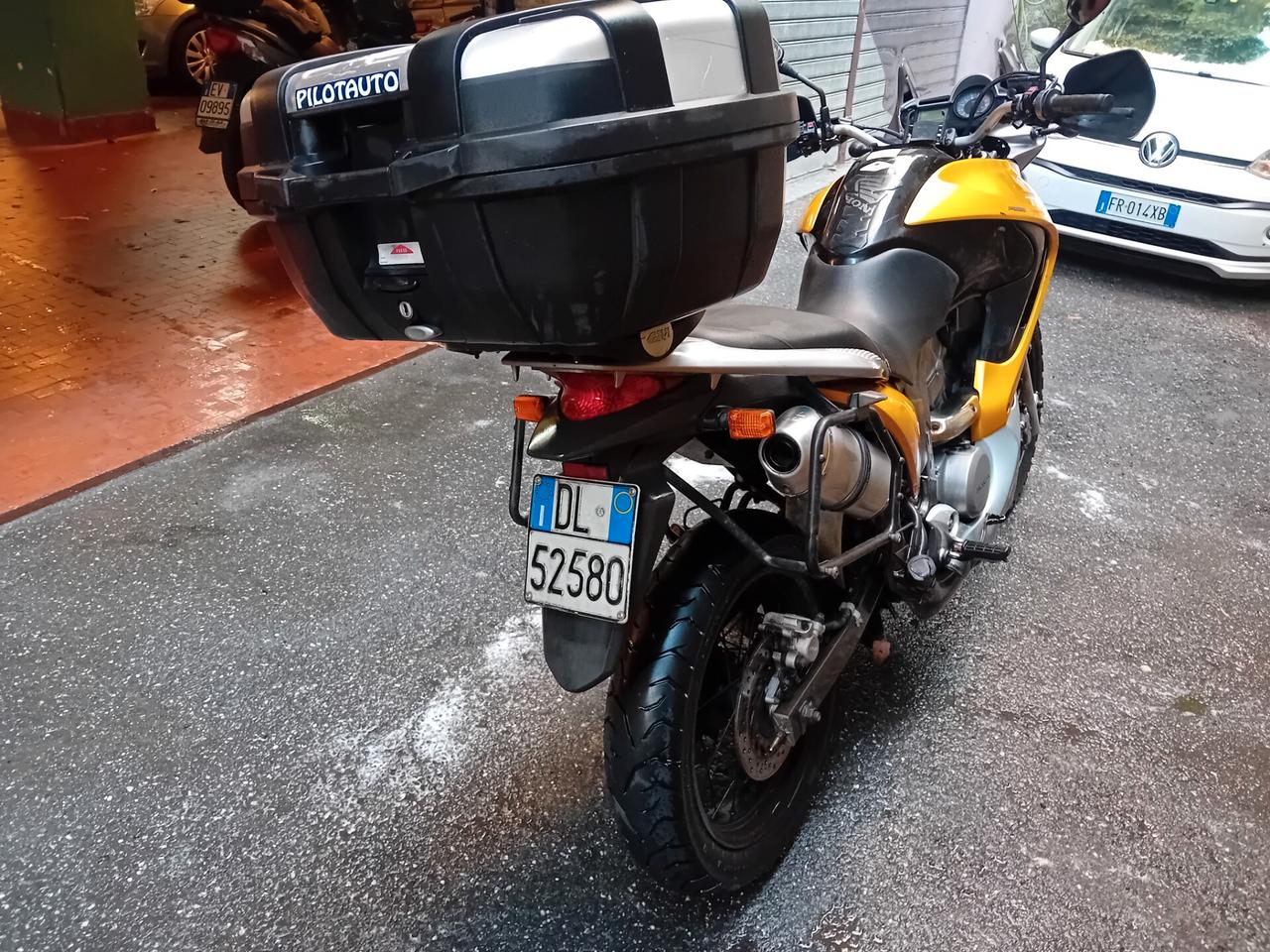 Honda Transalp XL 700 V