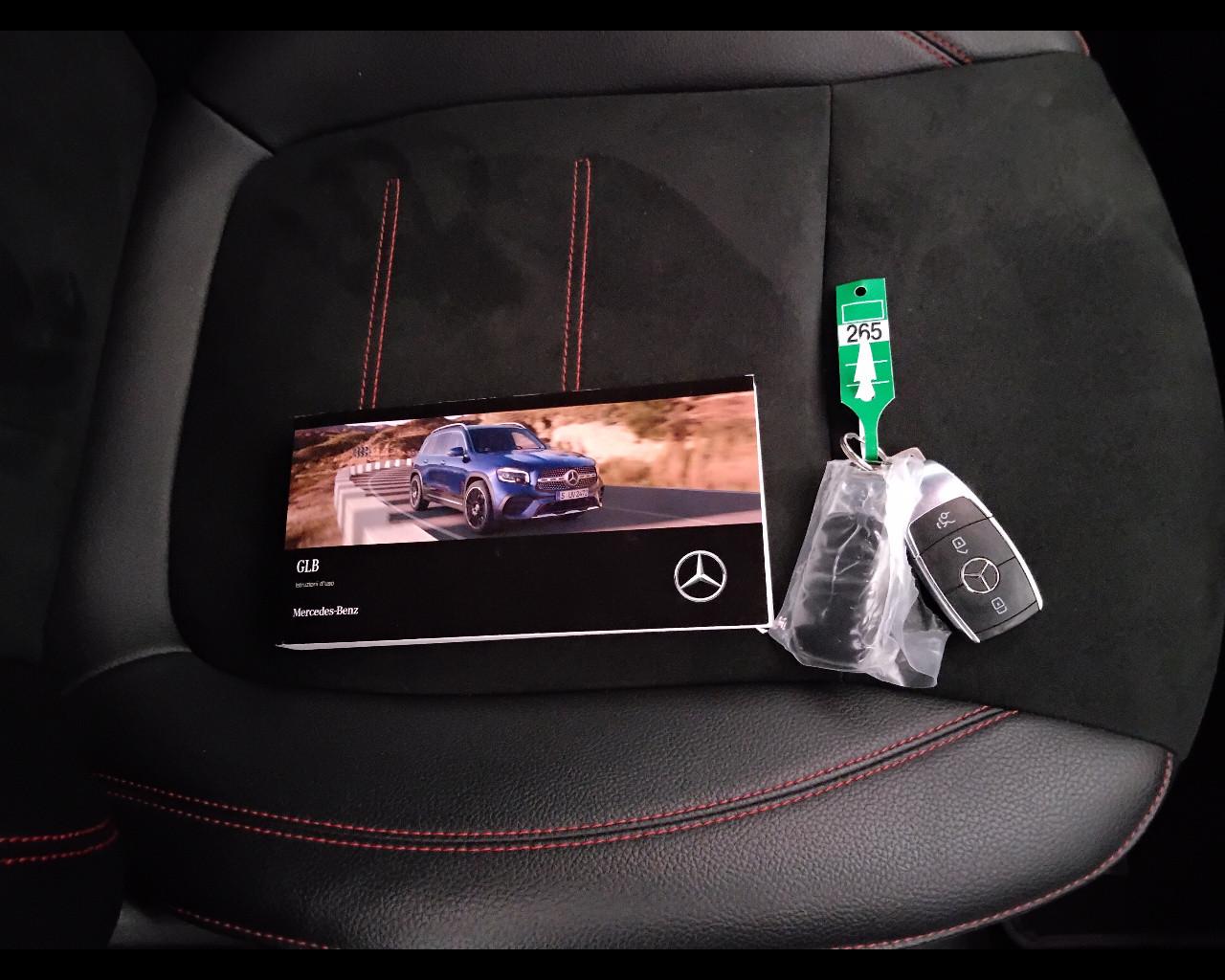 Mercedes-Benz GLB - X247 2019 - GLB 200 d Premium auto
