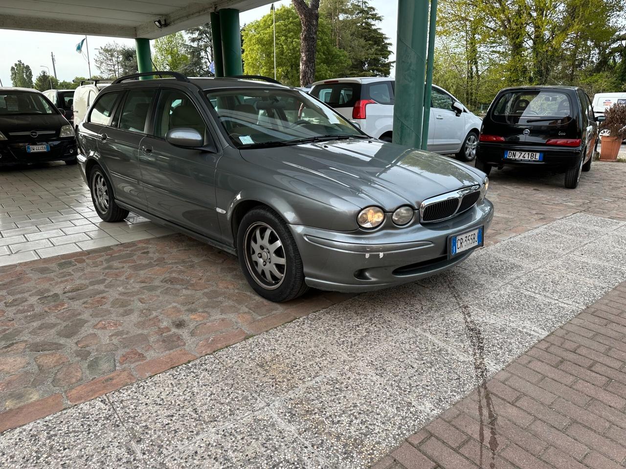 Jaguar X-Type SW 2000 TDI (12 RATE)