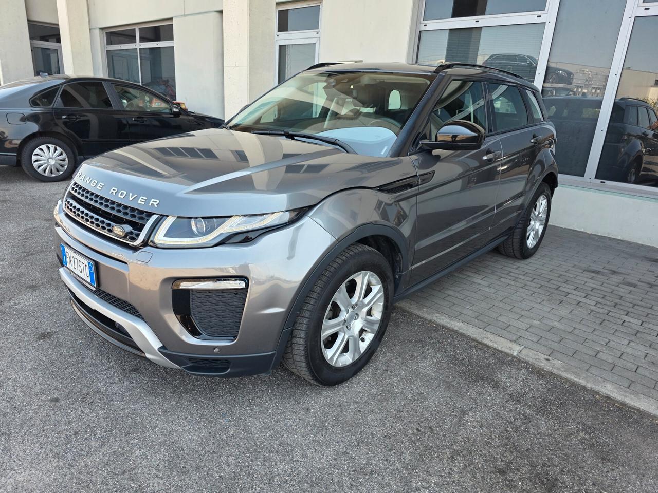 Land Rover Range Evoque 2.0 TD4 150 CV 5p. SE
