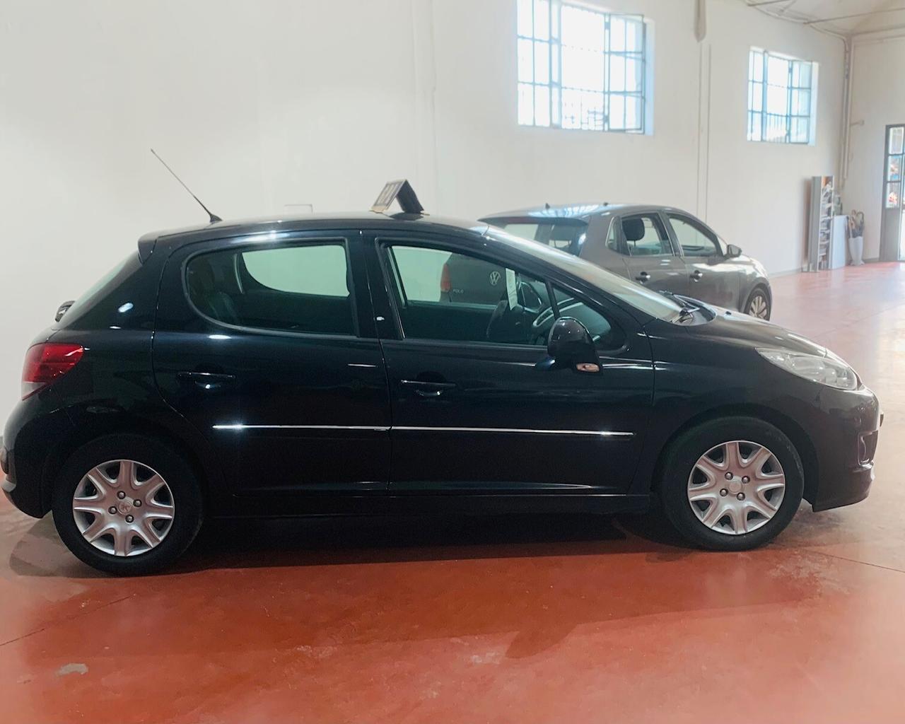 Peugeot 207 1.4 8V 75CV 5p. ECO GPL(GPL OK FINO AL 2034)-DISTRIBUZIONE ESEGUITA--LEGGI BENE--