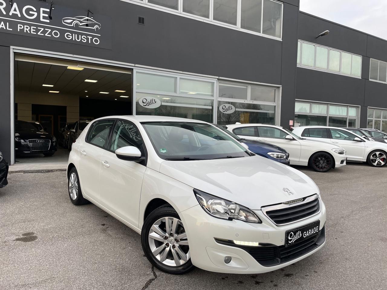 Peugeot 308 1.2 VTi 82 CV Neopatentati