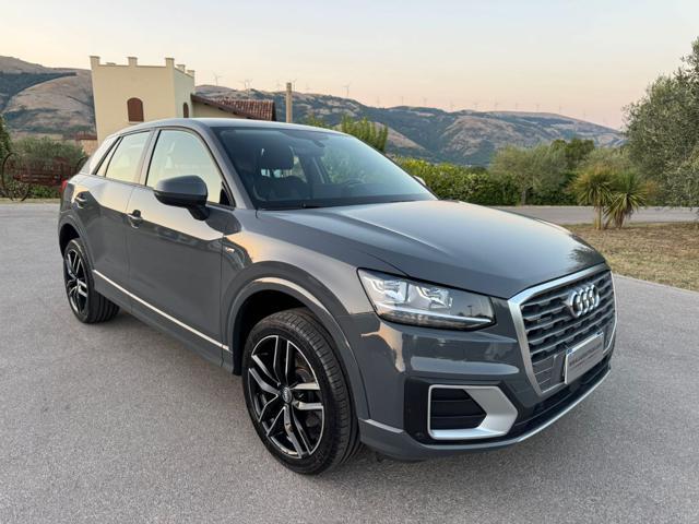 AUDI Q2 2.0 TDI quattro S tronic Business