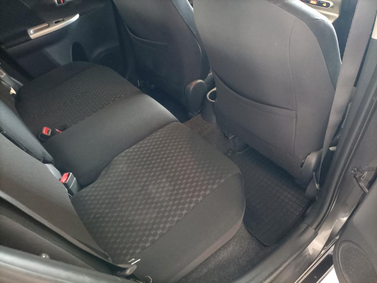 Toyota Urban Cruiser 1.4 D-4D AWD Sol 06/2010