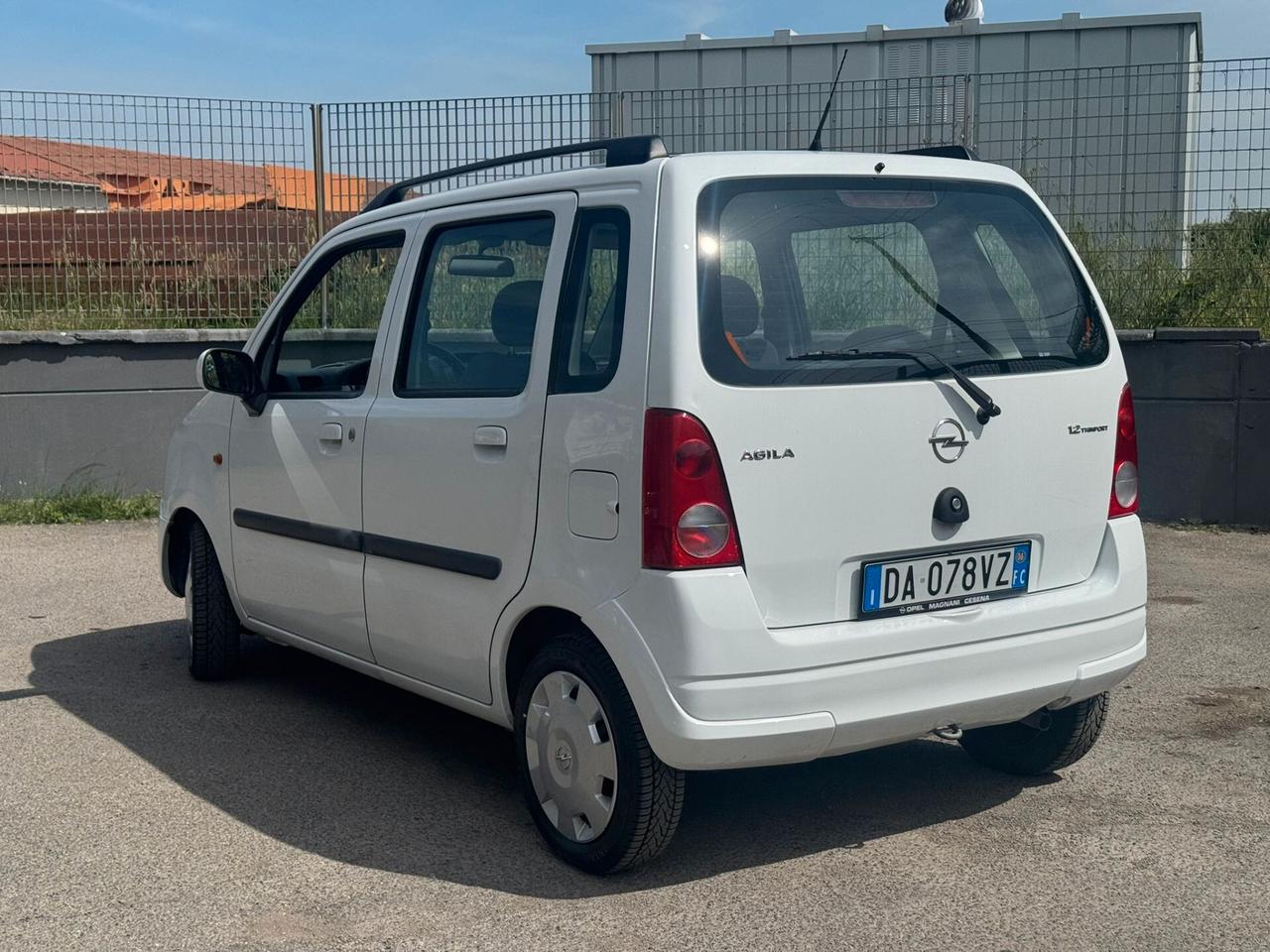 Opel Agila 1.2 16V Per Neopatentati