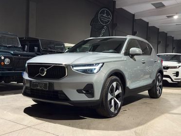 VOLVO XC40 B3 automatico