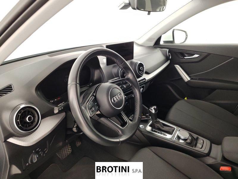 Audi Q2 1.5 35 TFSI BUSINESS ADVANCED S TRONIC