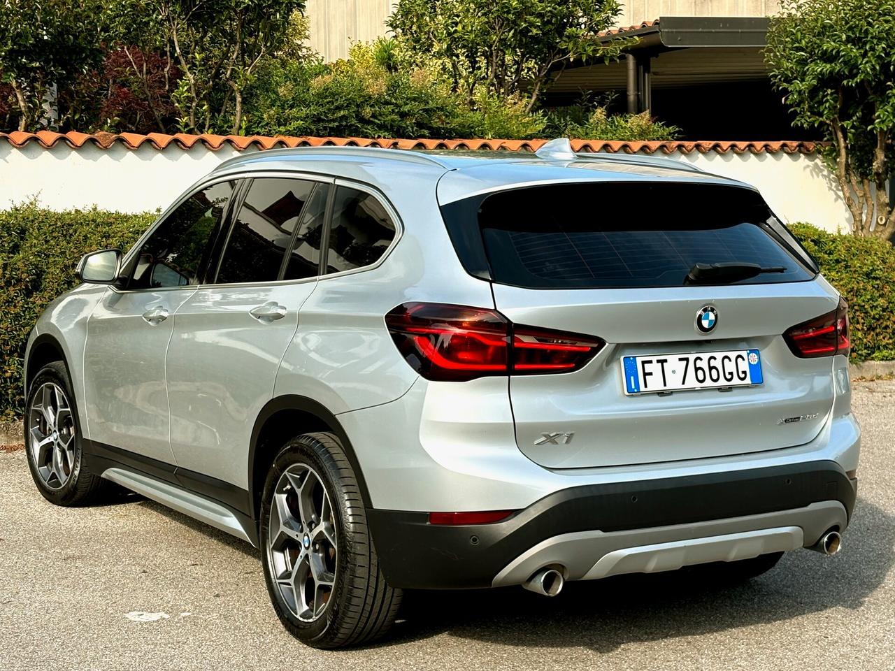 BMW X1 2.0D aut. 4x4-Pelle,Navi,Camera-FULL-2018