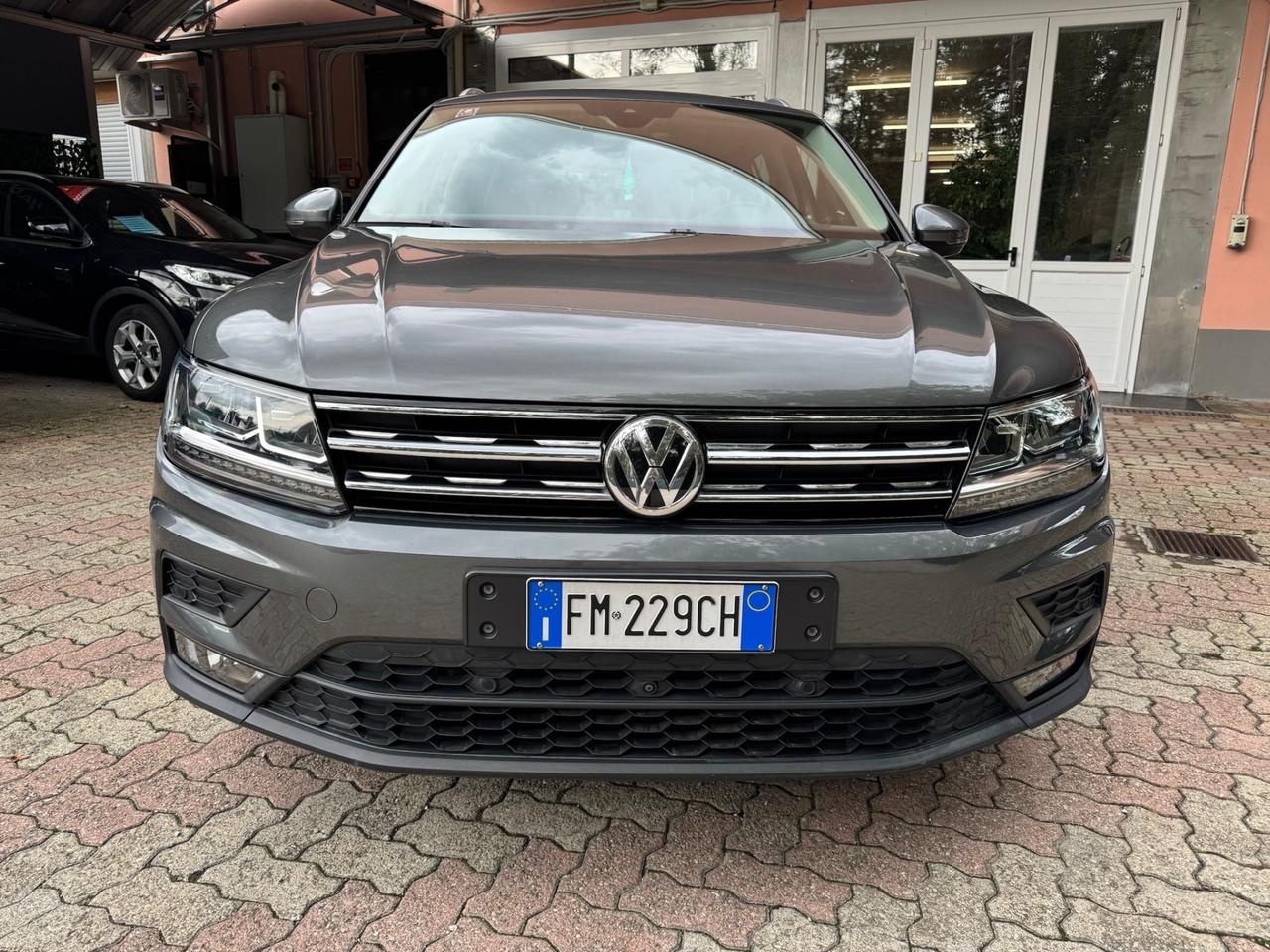 Volkswagen Tiguan 1.6 TDI SCR Style BlueMotion * FULL OPTIONAL * Telecamera 360*