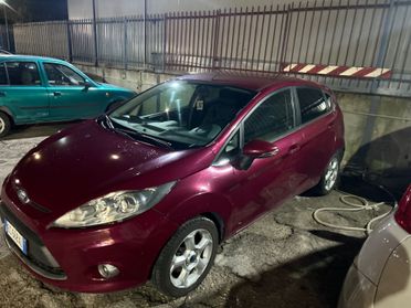 Ford Fiesta 1.6 TDCi 90CV 5 porte DPF Titanium