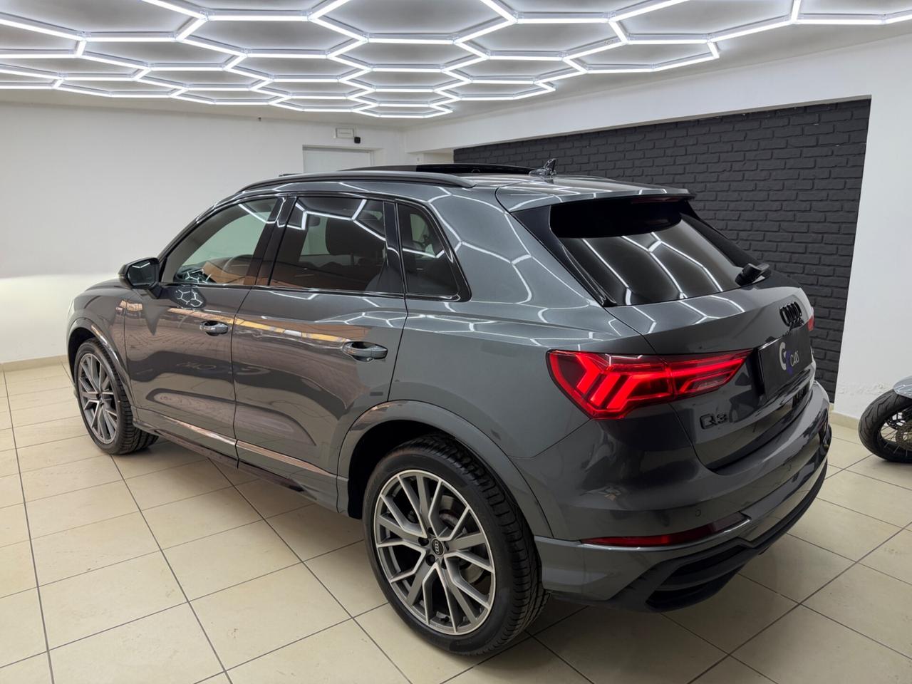 Audi Q3 40 TDI quattro S tronic S line edition UNI PRO IPER FULL